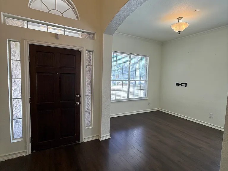 555 Southridge Way #555 — Photo 11