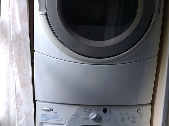 New stackable washer/dryer
