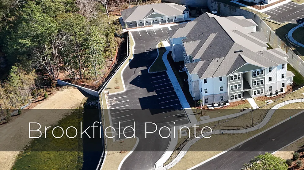 Brookfield Pointe — Photo 1