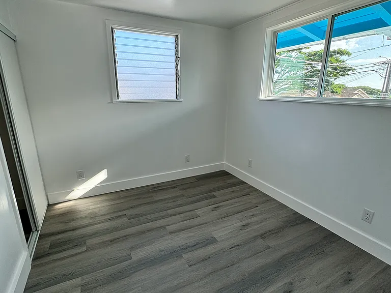 3528 Salt Lake Blvd #A — Photo 5