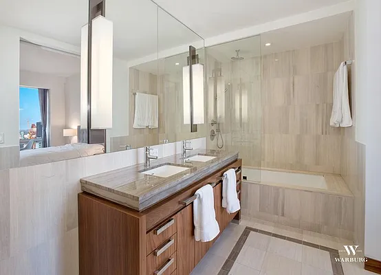 Rented by Warburg | media 6