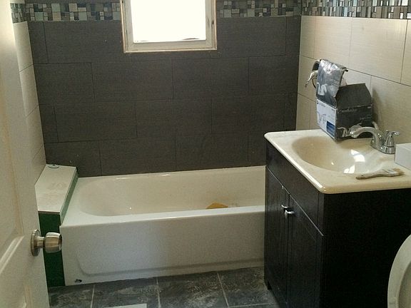 5th image of 220-10 104 Ave