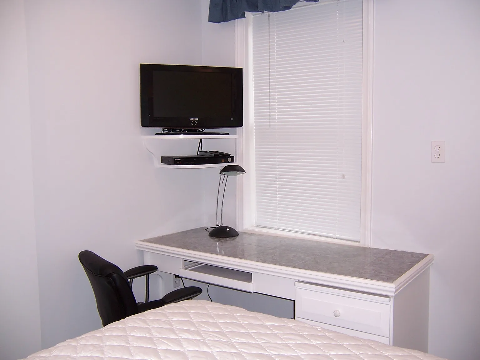 3 bed, $1,450 — Photo 3