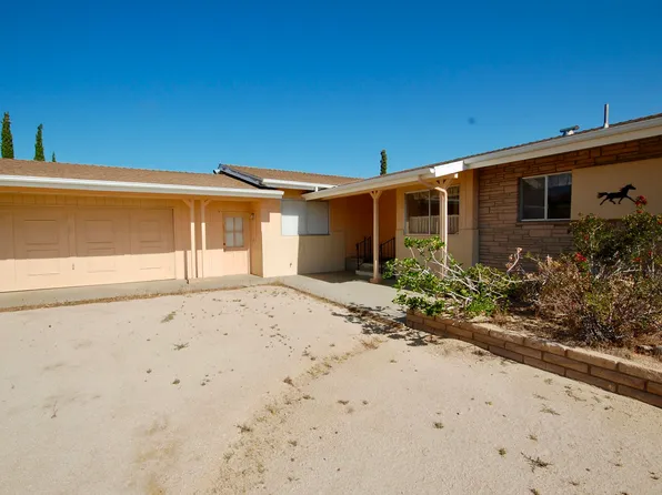 9305 E Avenue Y8, Juniper Hills, CA 93543