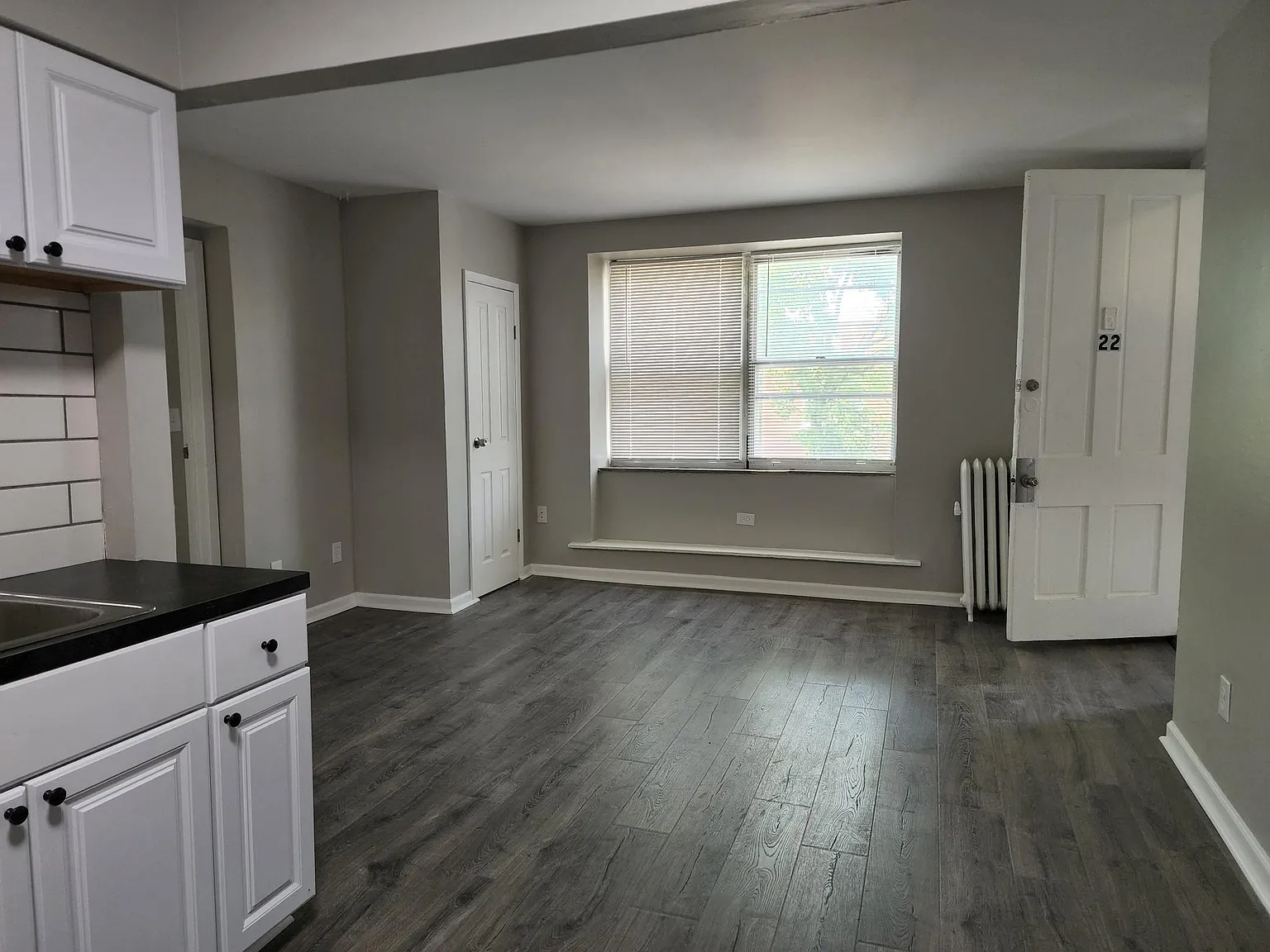 945 Dana Ave — Photo 3