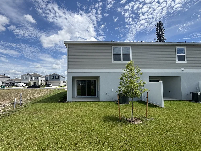1438 Acorn Meadow Loop — Photo 16