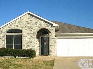 1230 Misty Dr, Midlothian, TX 76065
