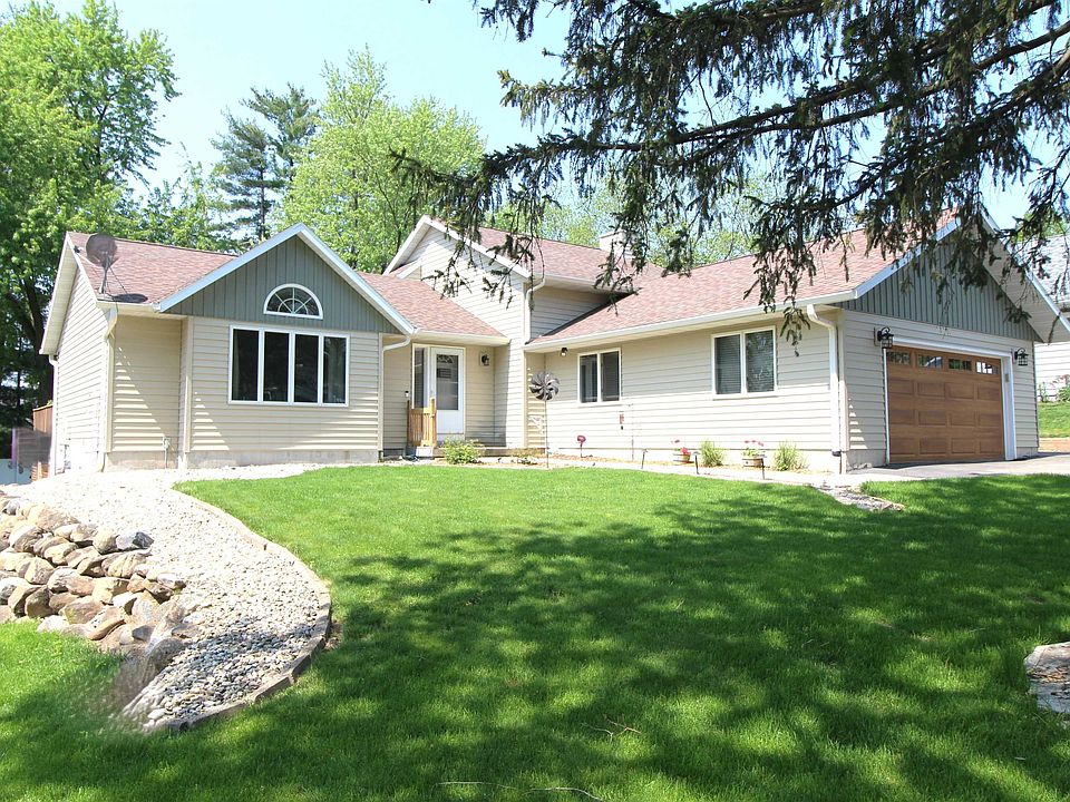 1st image of W9061 Lakeview Dr