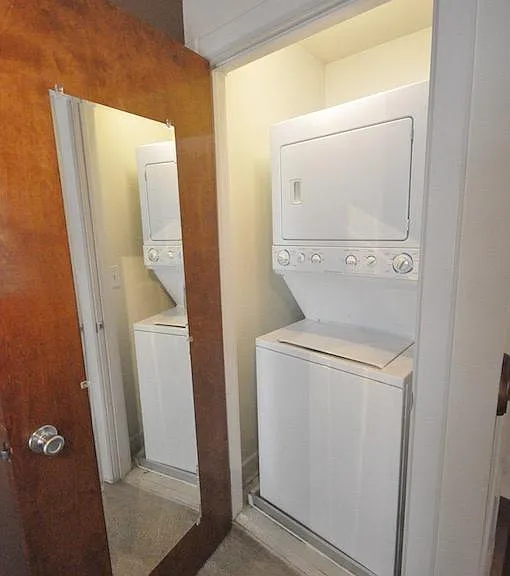 1112 Perry St #C — Photo 13