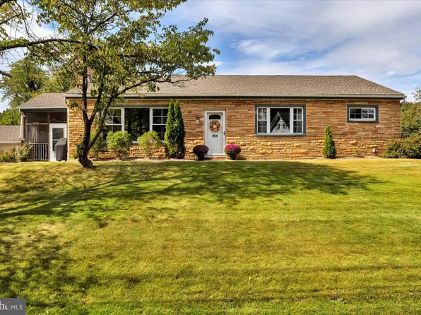 901 Fulton St, Cherry Hill, NJ 08002