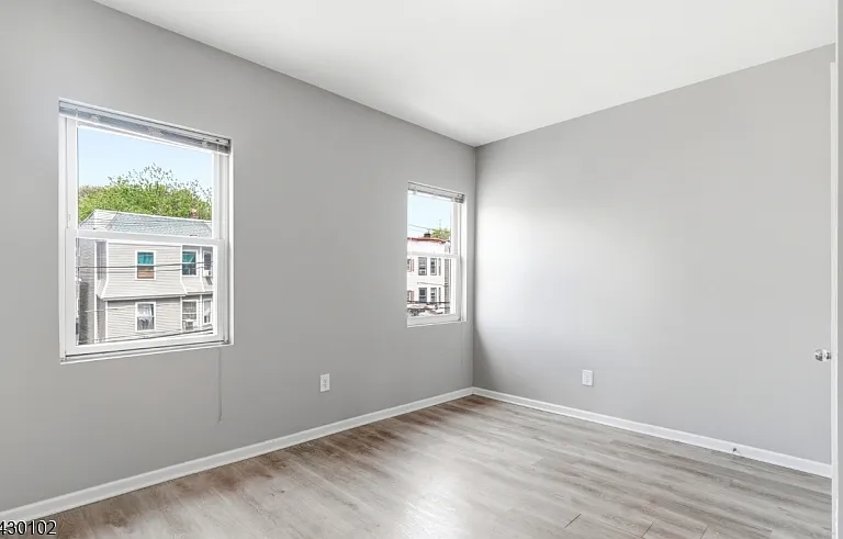 456 Avon Ave #33L — Photo 7