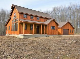 320 Greenhouse Pulaski Twp, Pulaski, PA 16143