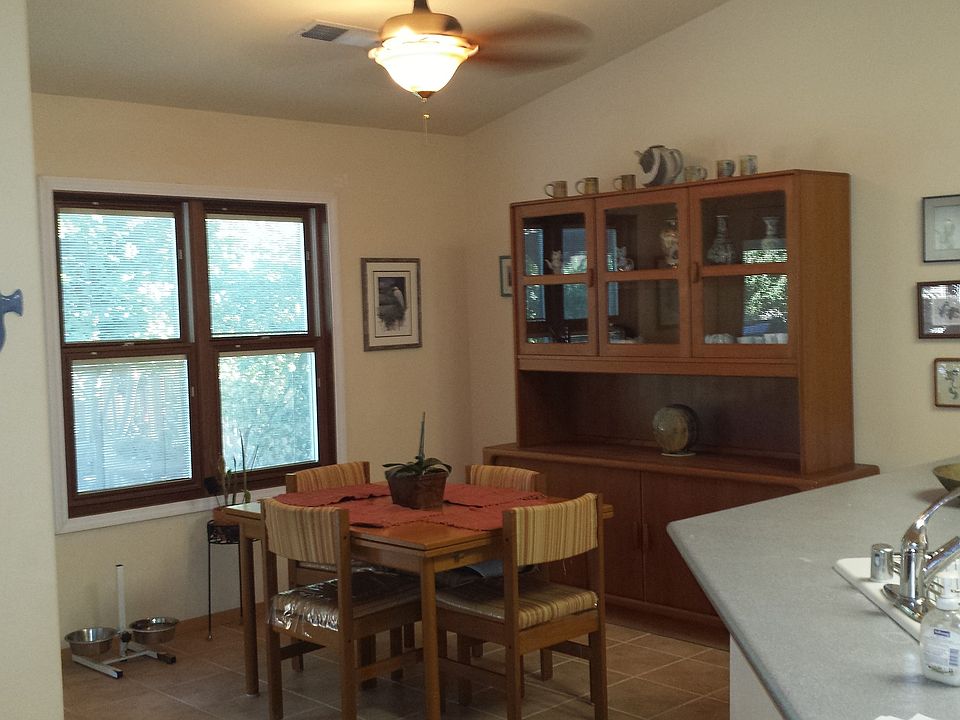 1st image of 2653 E Hillview Ave