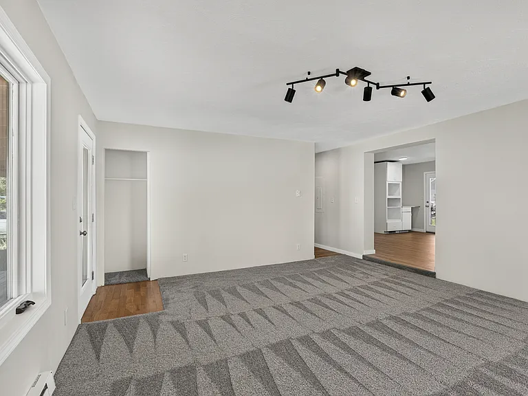 667 Decoria Ave — Photo 28
