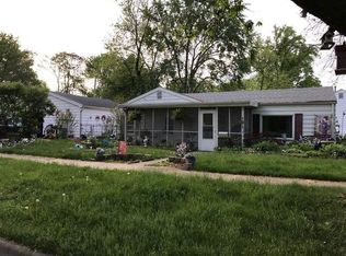 1002 W Tremont St, Champaign, IL 61821