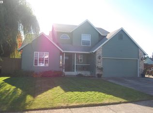 1890 NE Grandhaven St, McMinnville, OR 97128