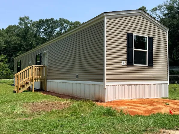 74 Dilly Branch Rd #18, Daleville, AL 36322