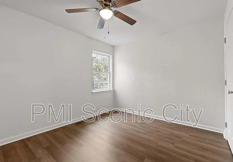 3919 Weldon Dr — Photo 19