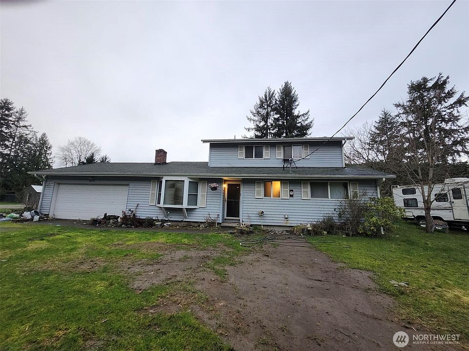 1st image of 18718 Pioneer Way E