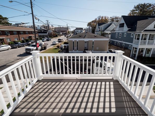 virginia-beach-virginia-402647318 picture