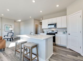 23262 Ashbury Dr, Rogers, MN 55374