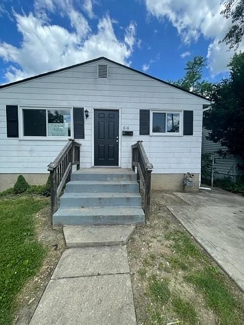 1st image of 616 S Napoleon Ave