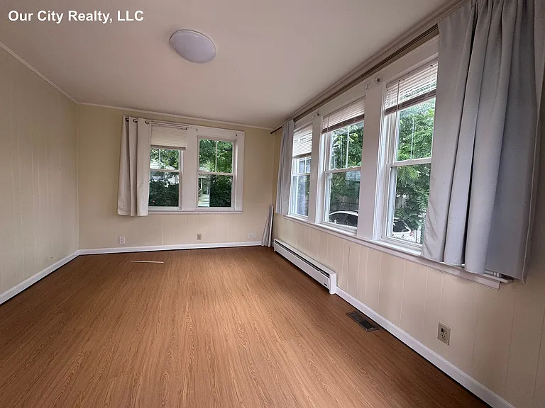 72 Bower St #1 — Photo 9