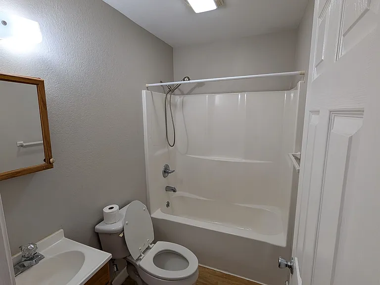 207 US Highway 321 #SUITE2APARTMENT — Photo 10