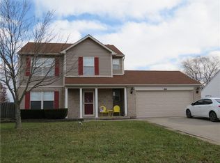 202 Waterview Dr, Mooresville, IN