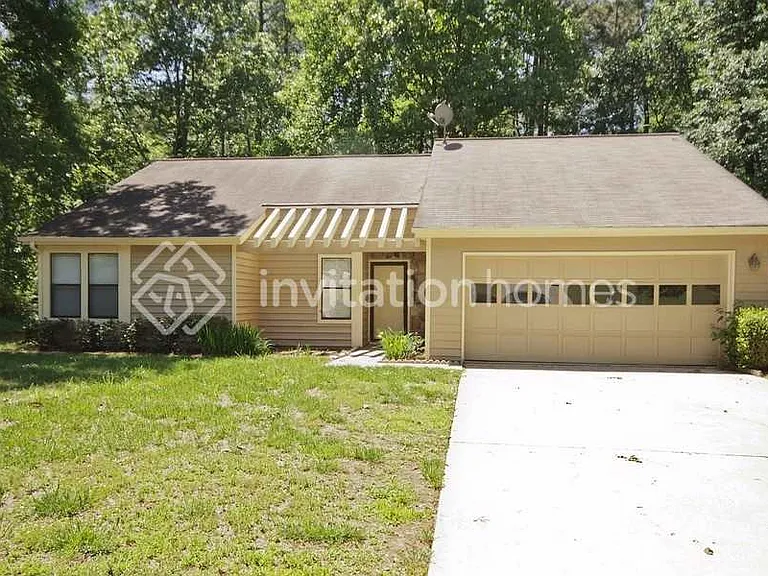 950 Laurel Mill Dr — Photo 1