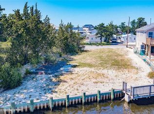 45 Lake Huron Dr, Little Egg Harbor, NJ 08087