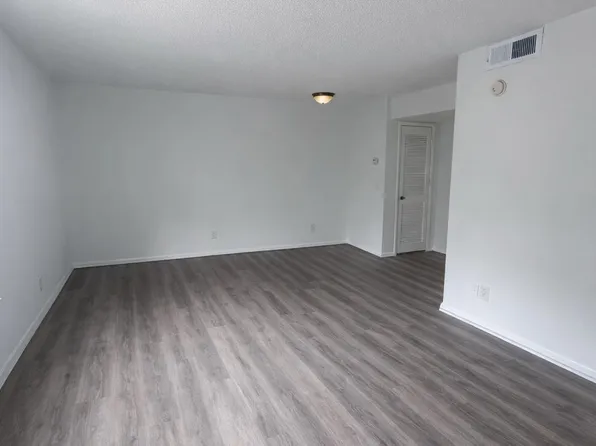 830 Beacon Pkwy E APT D, Birmingham, AL 35209