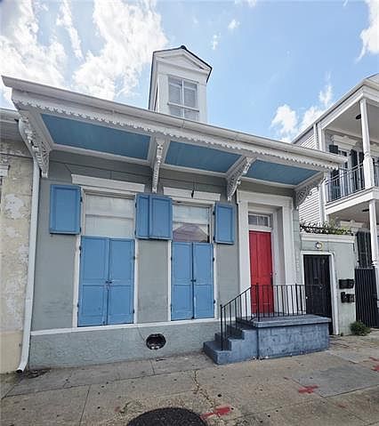 1st image of 1037 N Rampart St #4