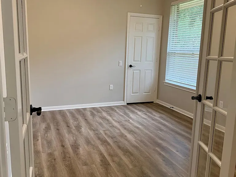 14 Dardenelle Ct — Photo 12