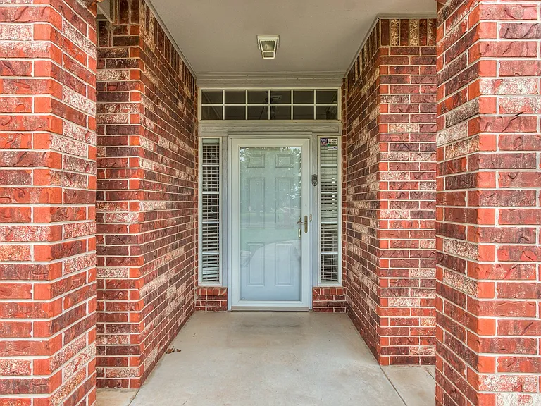 4008 Morningstar Dr — Photo 4