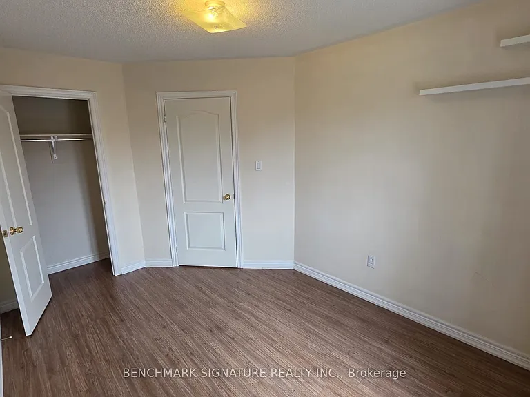 2030 Bur Oak Ave — Photo 28