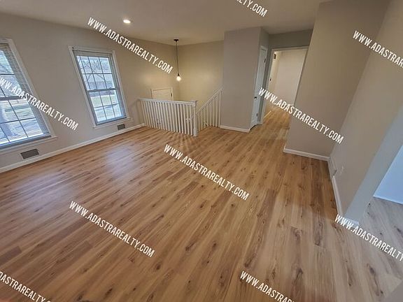 5th image of 9700 W 89th Ter