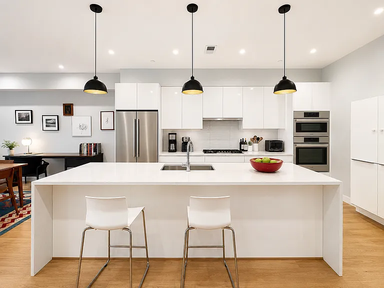 1219 Park Rd NW #3 — Photo 2