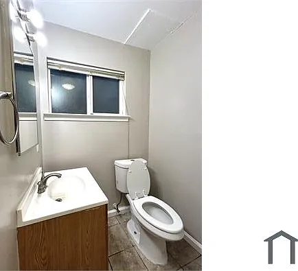 3273 Lynde St #5 — Photo 13