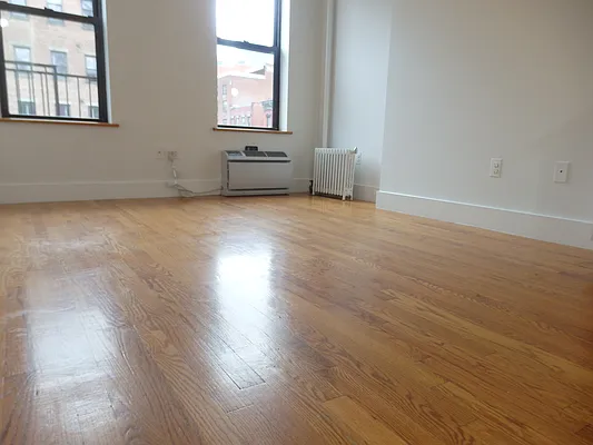 Rented by John O'Kelly Real Estate | media 6