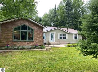 4205 Lund Rd SW, Fife Lake, MI 49633