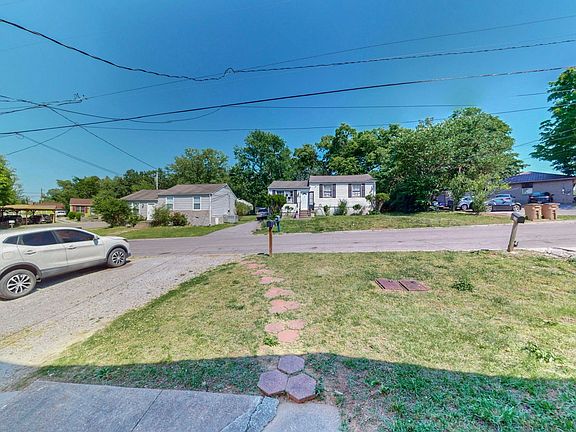 3rd image of 130 Brenda Ln