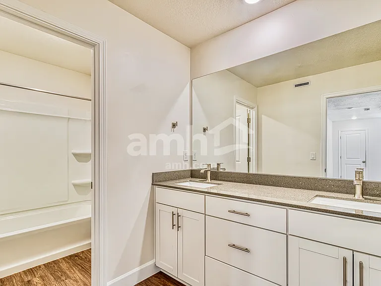 5996 W South Jordan Pkwy — Photo 15