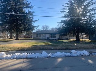 423 Florence Ave, Beatrice, NE 68310