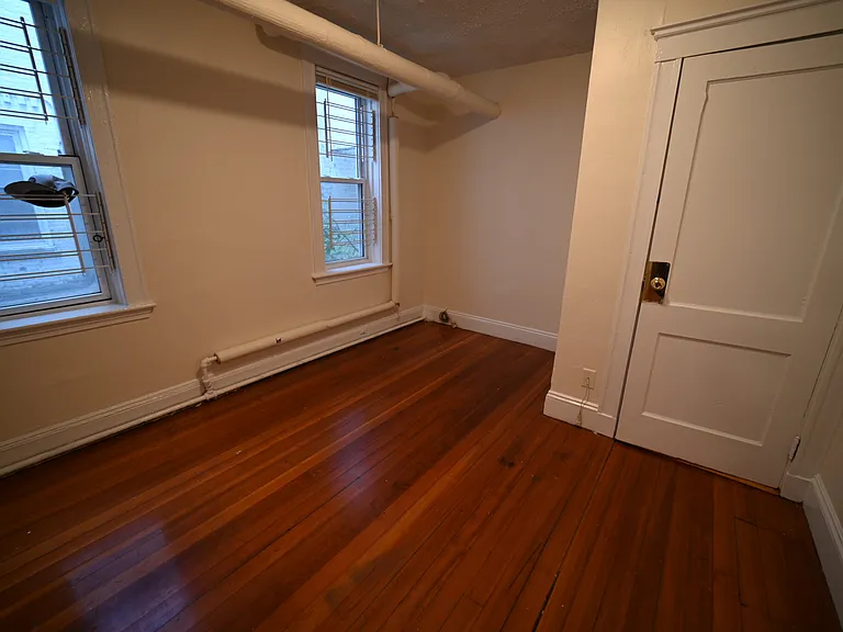 524 Cambridge St #2 — Photo 3