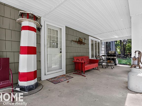 4th image of 5503 Newberry Rd