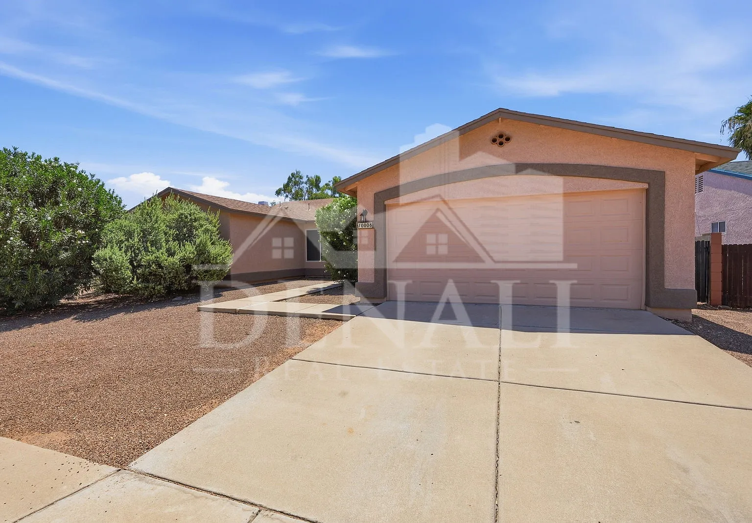 4 bed, 2.0 bath, 2180 sqft, $2,295 — Photo 1