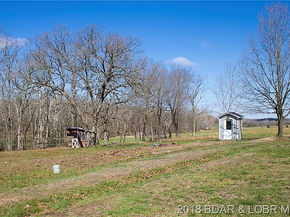 5th image of 27 Ozark Trl