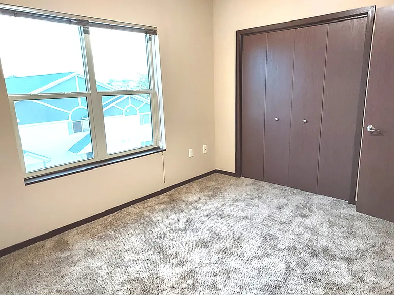 700 Nygaard St #7 — Photo 23