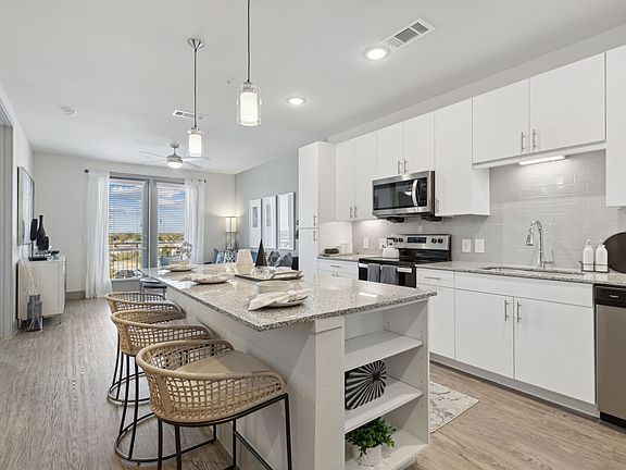 4th image of 6309 Iron Horse Blvd #5447689